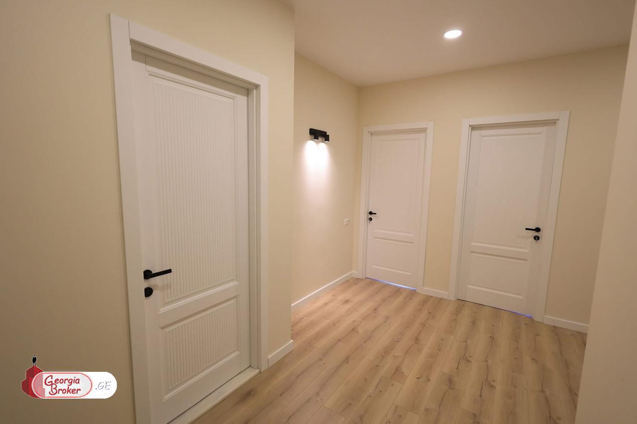 nearly repaired 5-room apartment for sale